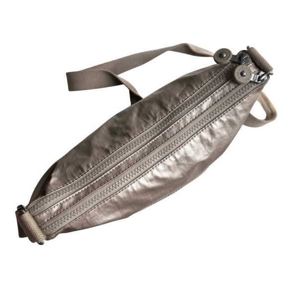 Kipling Alvar Metallic Crossbody Bag - Picture 6 of 13